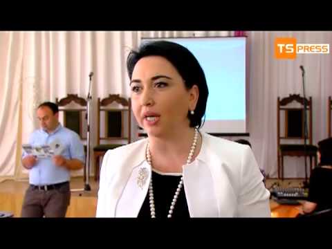 ეკა ბესელია საქველმოქმედო ფონდზე