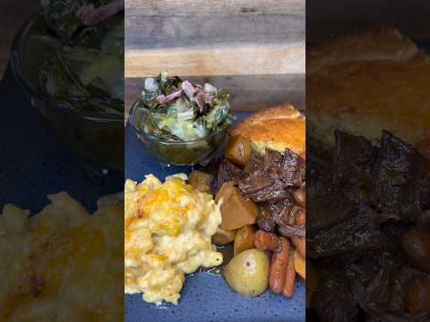 Baked Mac x Cheese, Roas, Cabbage x Collard Greens x Honey Butter Cornbread! Sundaydinner Foodie