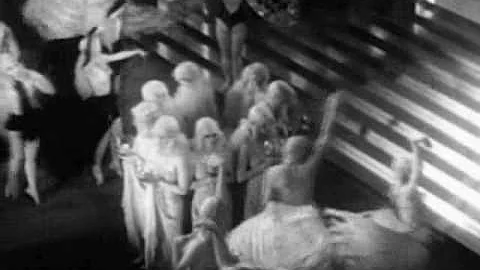 Mary Eaton in  "Glorifying the American Girl" (1929)