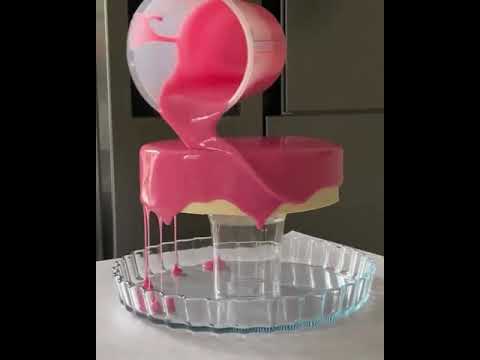 طريقة عمل طبقة الجليز اللامعة لتغليف الكيكة