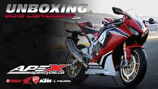 Honda's CBR1000RR SP: Unboxing & 1st Impressions