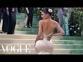 Kylie Jenner Wears An Oscar De La Renta Gown On The Met Gala 2024 Red Carpet 