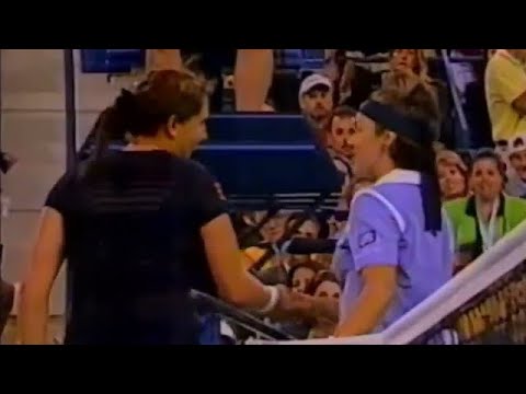 Video: Monica Seles Nilai Bersih: Wiki, Berkahwin, Keluarga, Perkahwinan, Gaji, Adik Beradik