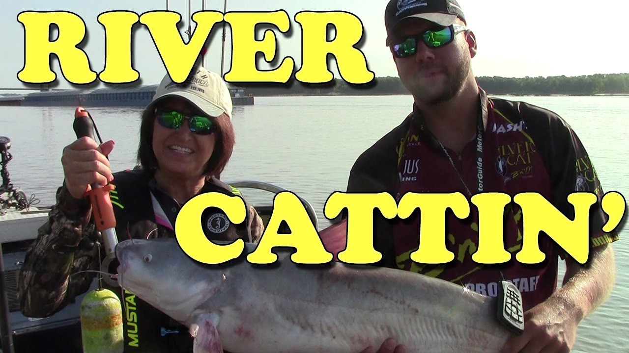 Bumping for Big Catfish on the Mississippi River YouTube