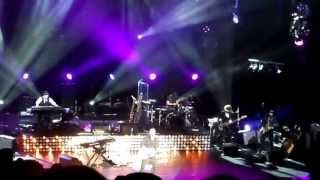 REVIENS OU TE CACHES TU ? par Garou - Olympia - 14/06/13