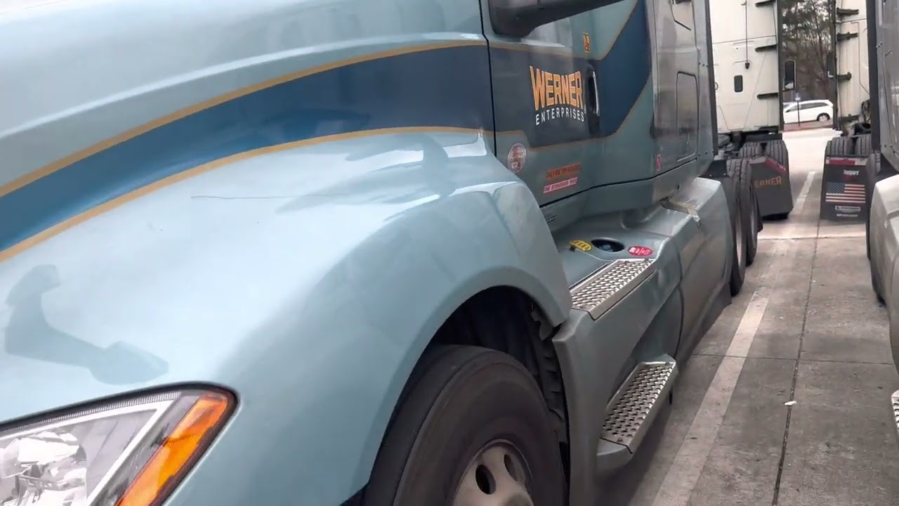 My very first truck, 2021 International  “Big Bertha” | Konscious Trucka