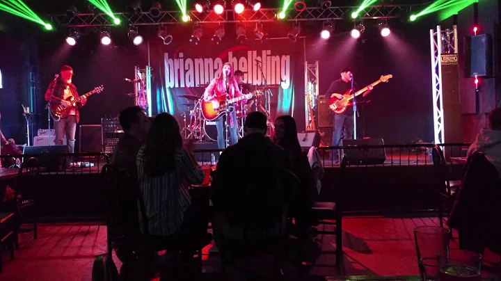 Brianna Helbling and the Outsiders at the Windbreak
