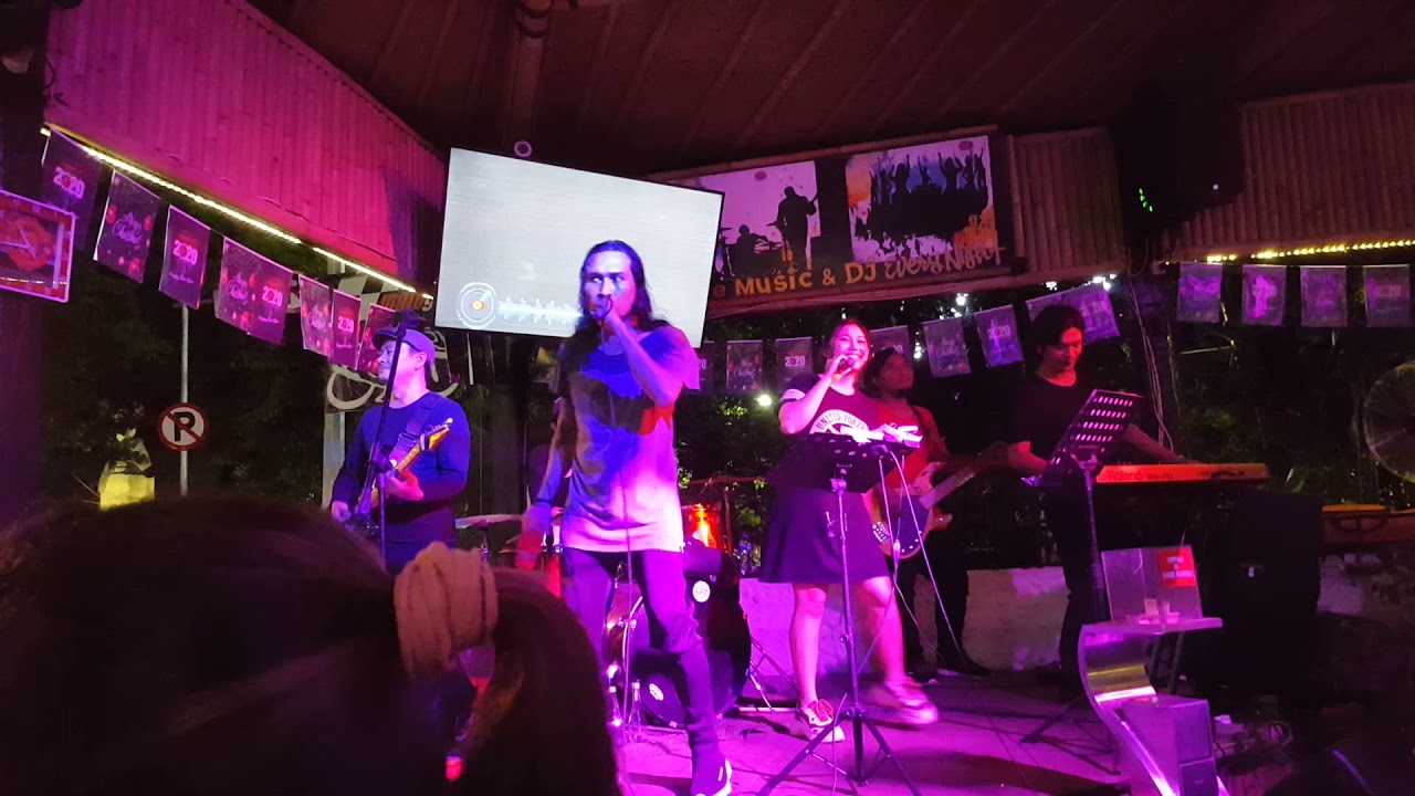 Live music bali 1 - YouTube