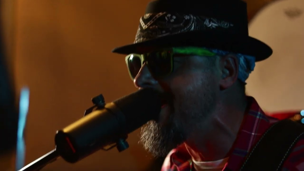 Alexander Craig - Burnin' Solitude | Sweet Tease Sessions