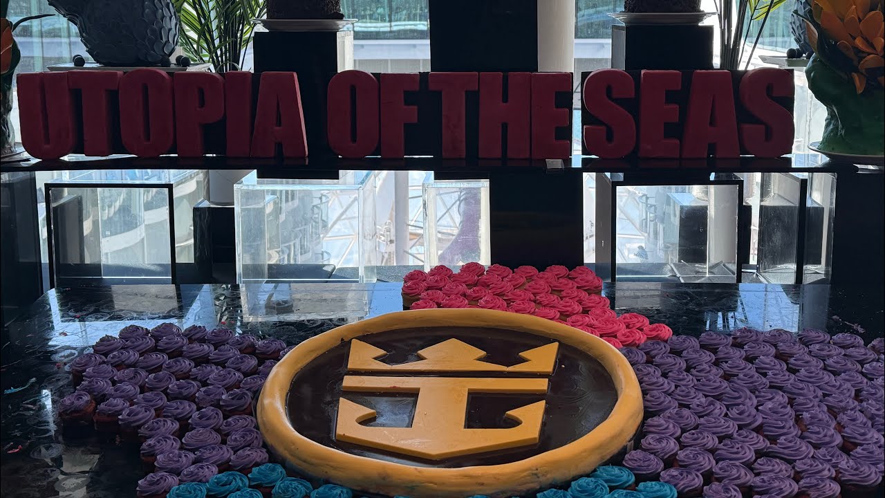 Utopia of the Seas Junior Suite Room Tour 7236