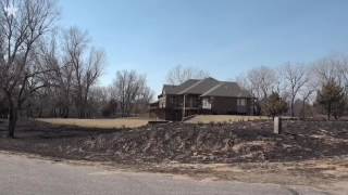 Fire crews continue to battle Kansas wildfires