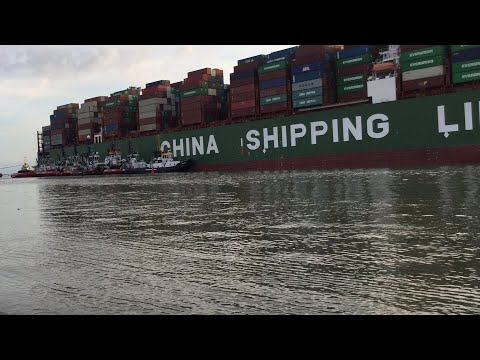 Live re-floating attempt CSCL Jupiter