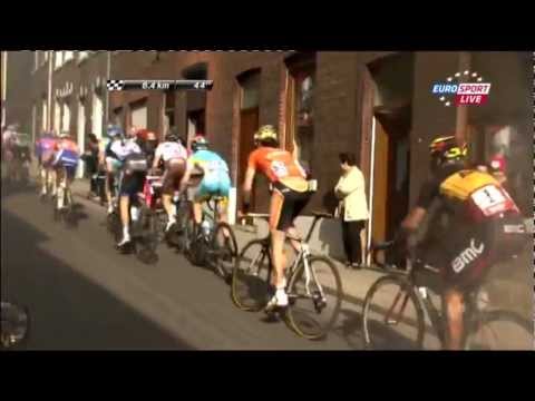 ቪዲዮ: Vinokourov ከLiege-Bastogne-Liege መጠገኛ ጸድቷል።