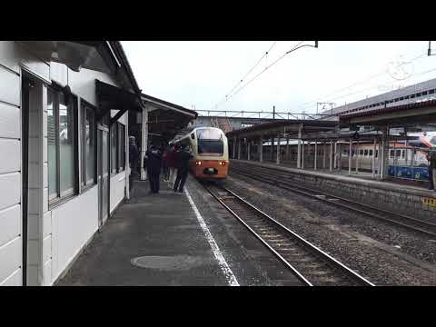 E653系1000番台臨時快速仙台行き福島駅発車