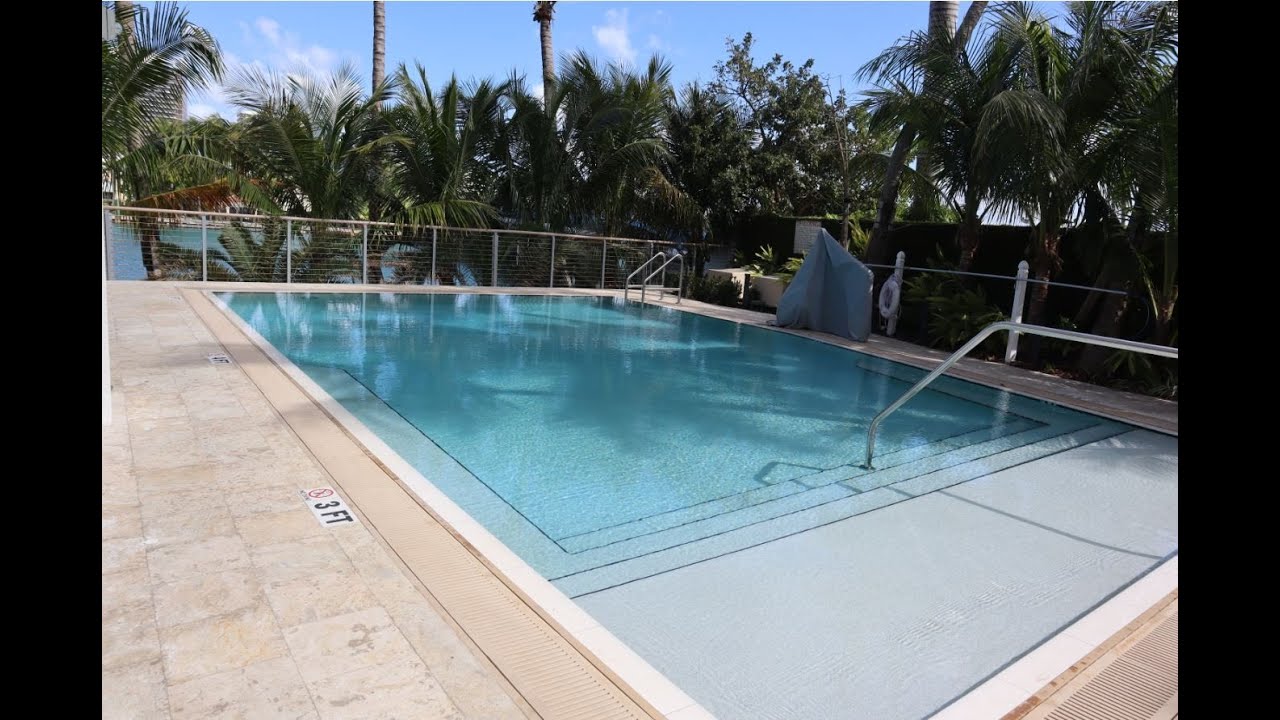 Grand Beach Hotel Bay Harbor Bay Harbor Islands,FL [Pool Lobby