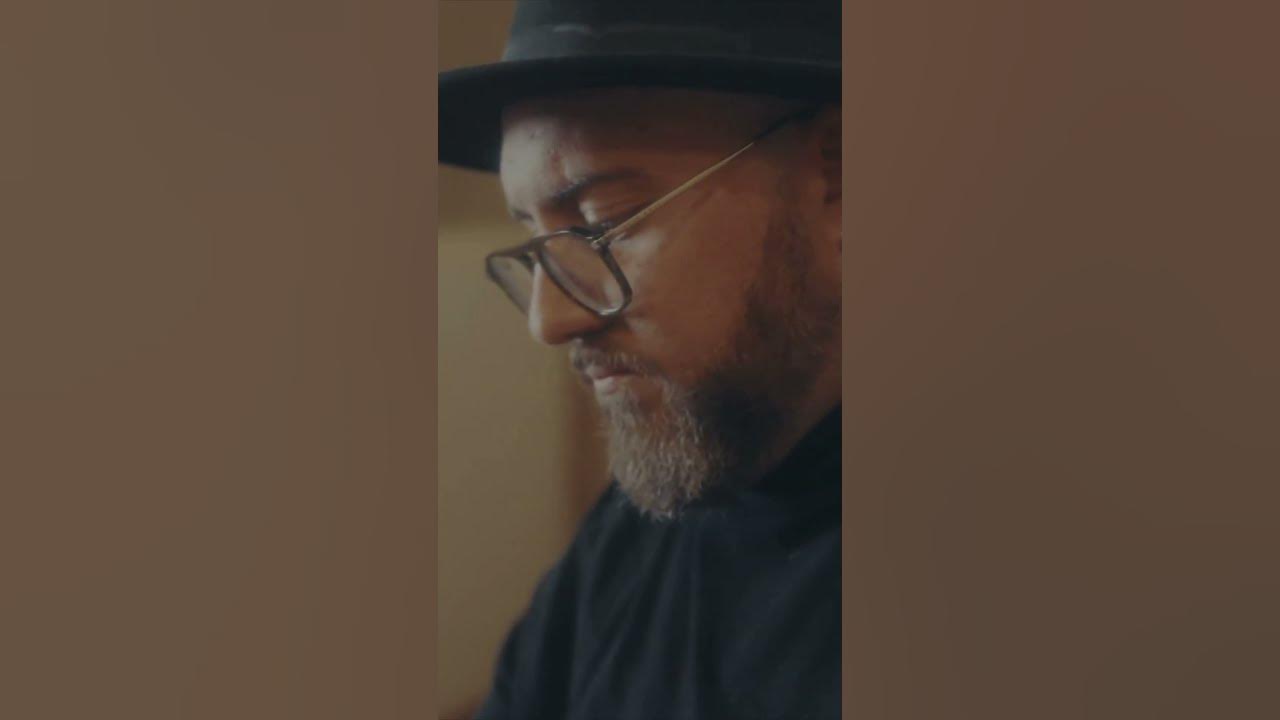One of my favourite clips from my live performance of ‘Little Things’ when I was over in London. One of my favourite clips from my live performance of ‘Little Things’ when I was over in London.