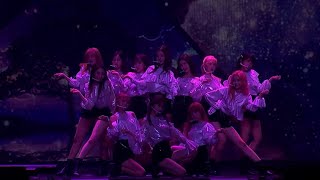 IZ*ONE (아이원)- 好きと言わせたい Suki to Iwasetai (EYES ON ME in SEOUL))