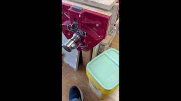 Bench Vice installation