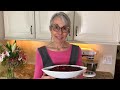 How to Make Quick &amp; Delicious Cranberry Sauce (with Apples and Cinnamon)
