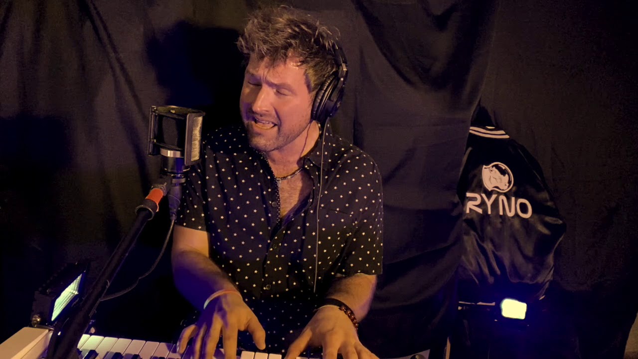 Empire State Of Mind [2009]  (Alicia Keys - cover) 