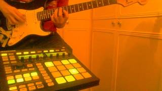 Maschine Live Guitar Performance