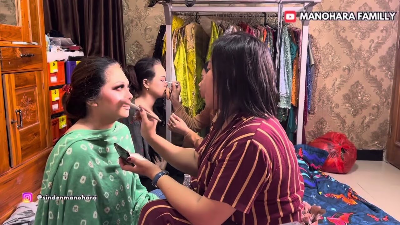 SEMUA TIM BEKERJA DAN KOMPAK UNTUK ACARA FASION SHOW SANGGAR RIAS MANOHARA 🥰