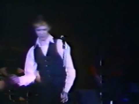 David Bowie - Thin White Duke Rehearsals Life On Mars  Five Years