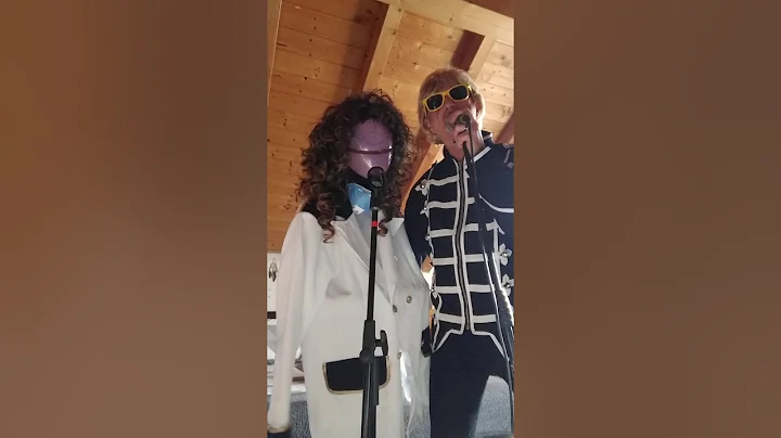 Don't go breaking my heart