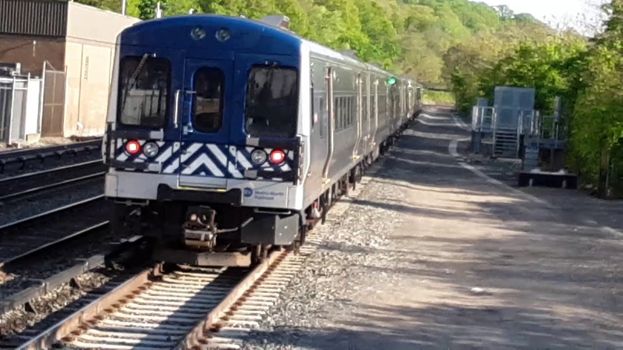 Railfanning at Metro North Hastings on Hudson Station 5819 Pt2 YouTube
