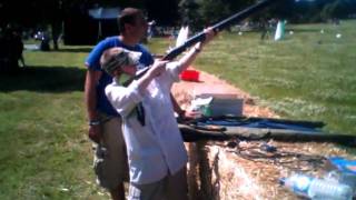 Fifi tries shotgun 3.AVI