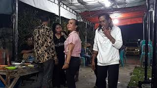 Tabir Kepalsuan