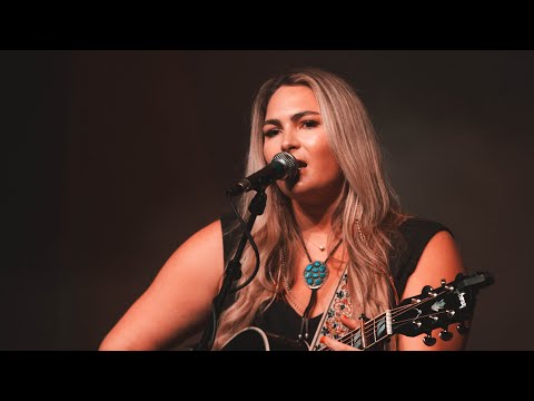 Julianna Rankin "I'm Trouble" LIVE on The Texas Music Scene