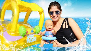 Ayşe ve Baby Born Gül ile havuz keyfi! Oyuncak bebek bakma oyunu
