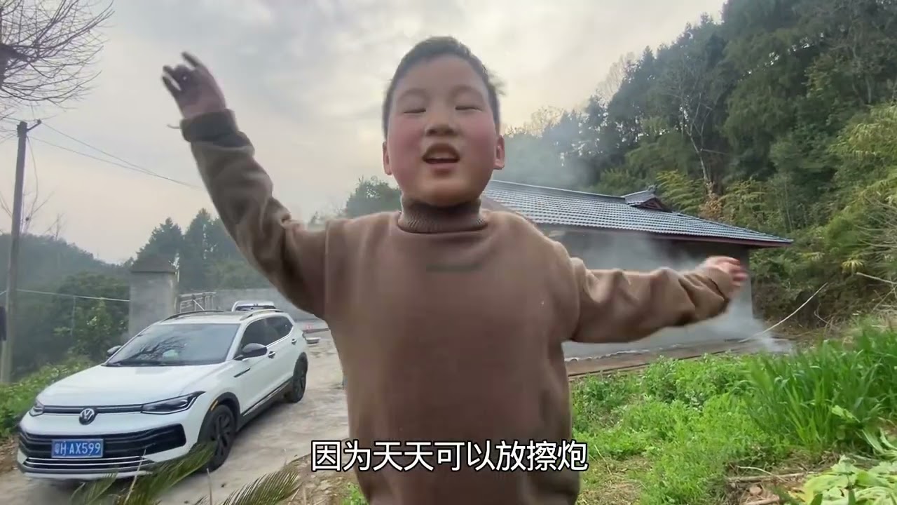 大姑来农村老家做客，晚饭做一桌农家菜款待，今天吃过瘾了