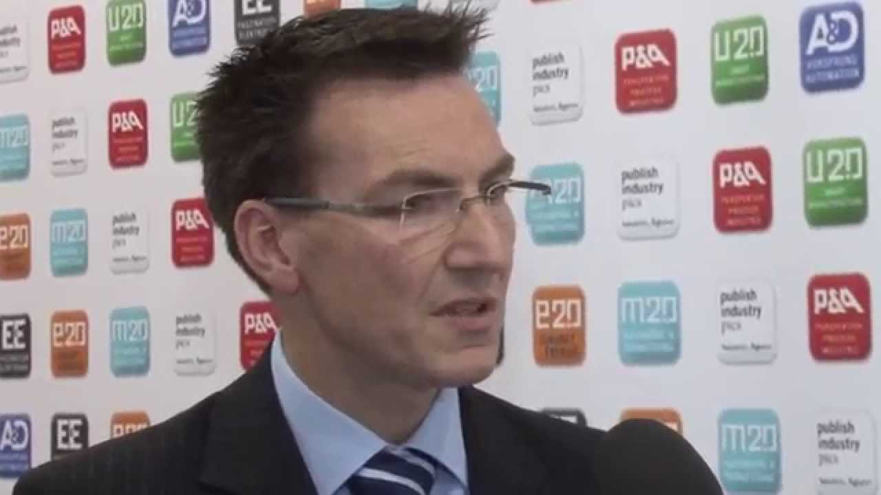 AKD-N Dezentraler Servoregler von Kollmorgen Europe GmbH, ROTE COUCH EXPRESS, SPS IPC Drives 2014