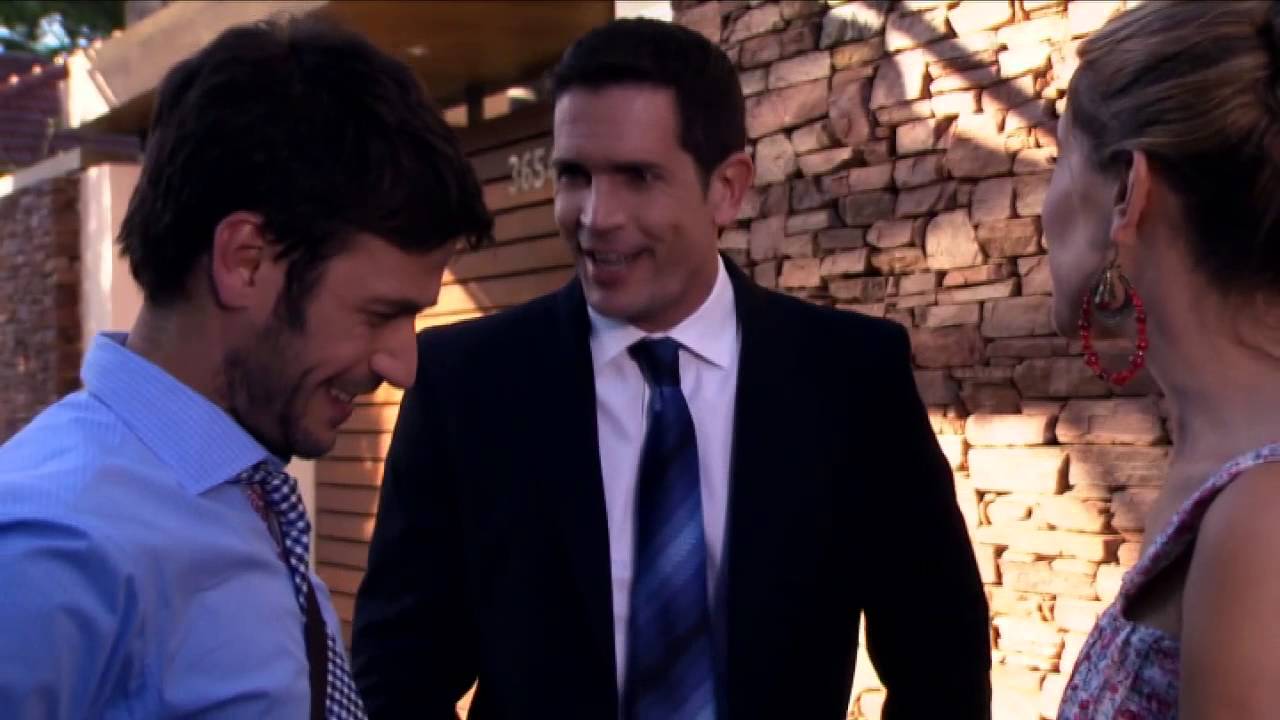 Violetta - Pocałunek. Oglądaj w Disney Channel!