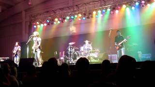 American Idol Finalist Casey James in Concert at the Volusia County Fair (11/9/13)