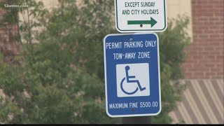 VERIFY: No, the handicapped placard, license plate does not belong to the vehicle