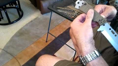 Paracord knife handle wrap, Strider style. Take 2.