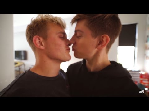 JAKE PAUL AND CHANCE  KISS!!! 💋😂