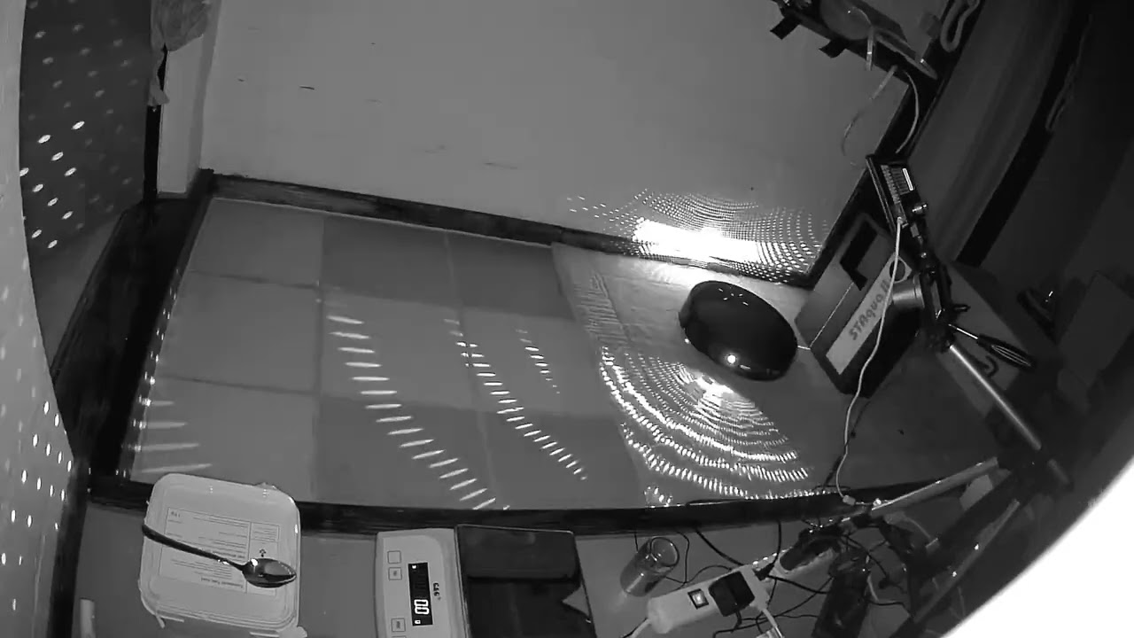 Watch Roborock Saros 10R sensor shot - "starsight 2.0" on YouTube