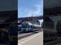 Coup de sifflet d’une Nina BLS en gare de Neuchâtel #train #trainspotting #railway