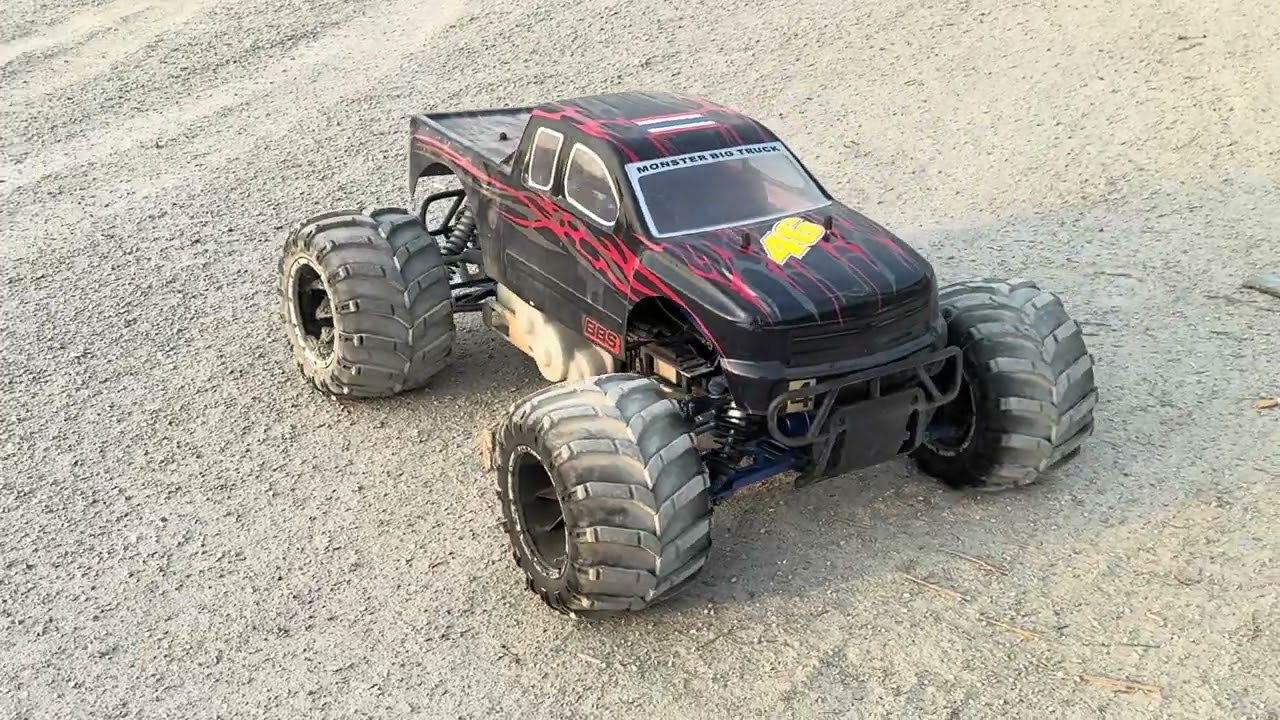 traxxas xmaxx vs hsp rampage 1/5 