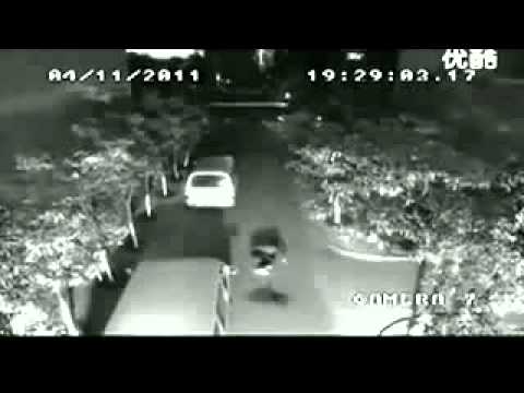 Китаец похожий на лексус