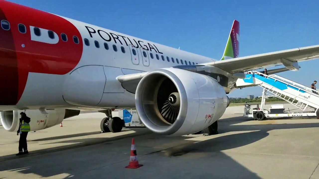 TAP Air Portugal A320 Economy review (London to Lisbon) YouTube