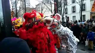 Paris par le bus et la nouvelle année chinoise   باريس من داخل الباص واحتفال براس السنة الصينية