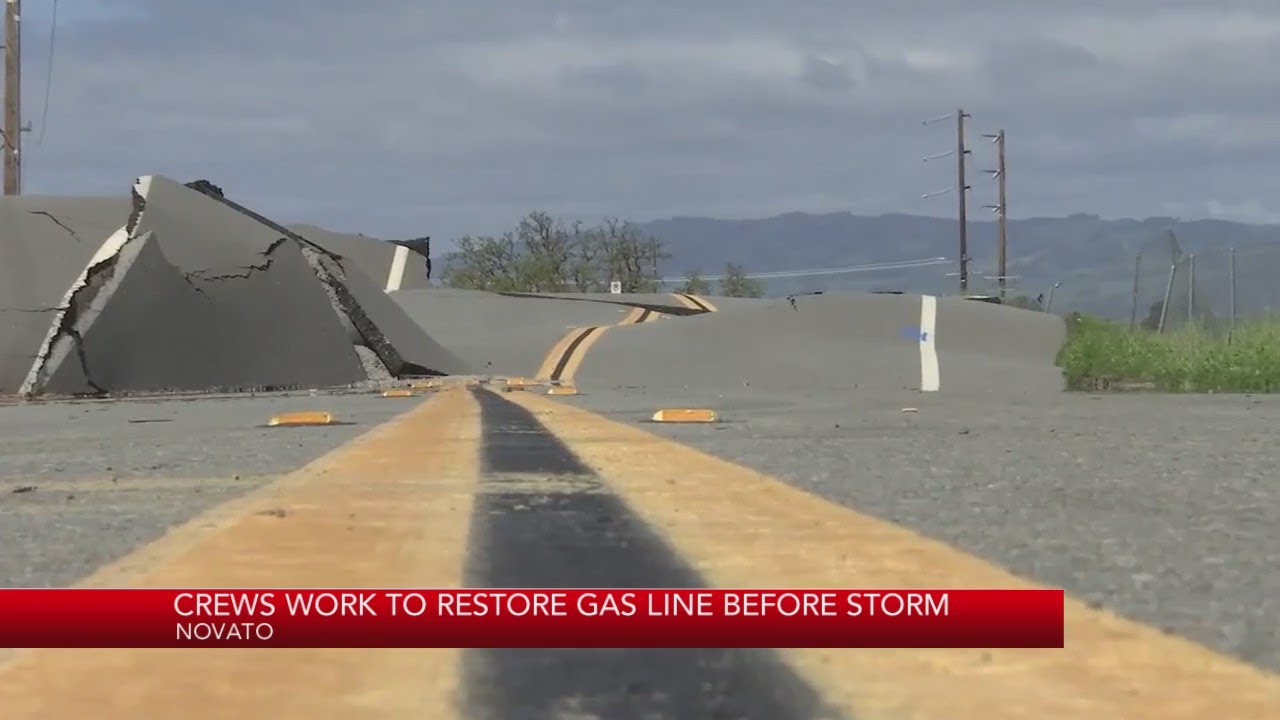 Novato crews work to restore gas line before storm - YouTube