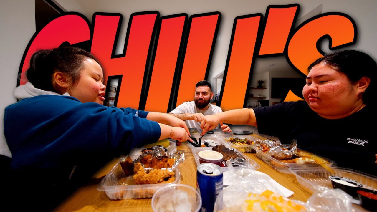 Chili's Mukbang Chicken Crispers + Texas Cheese Fries + Fried Mozzarella + Wings 먹방 Eating Show!