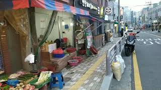 Dong-eui University Food Street in Busan