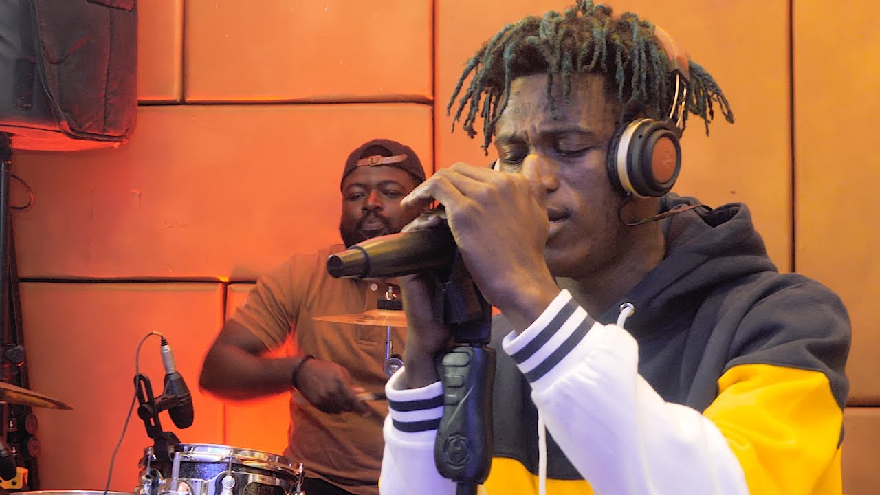 Zeezy - Odo Siren (Live Band)